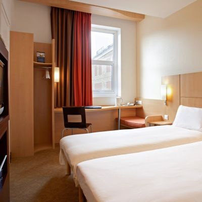 Hotel Ibis Greenwich 3*