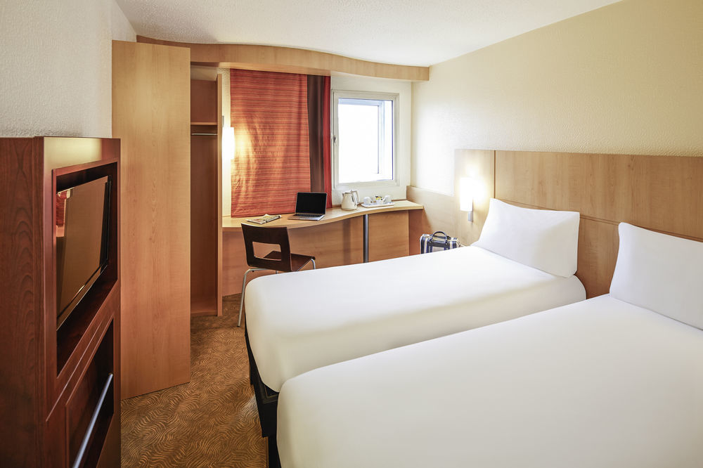 Ibis Greenwich Отель 3*